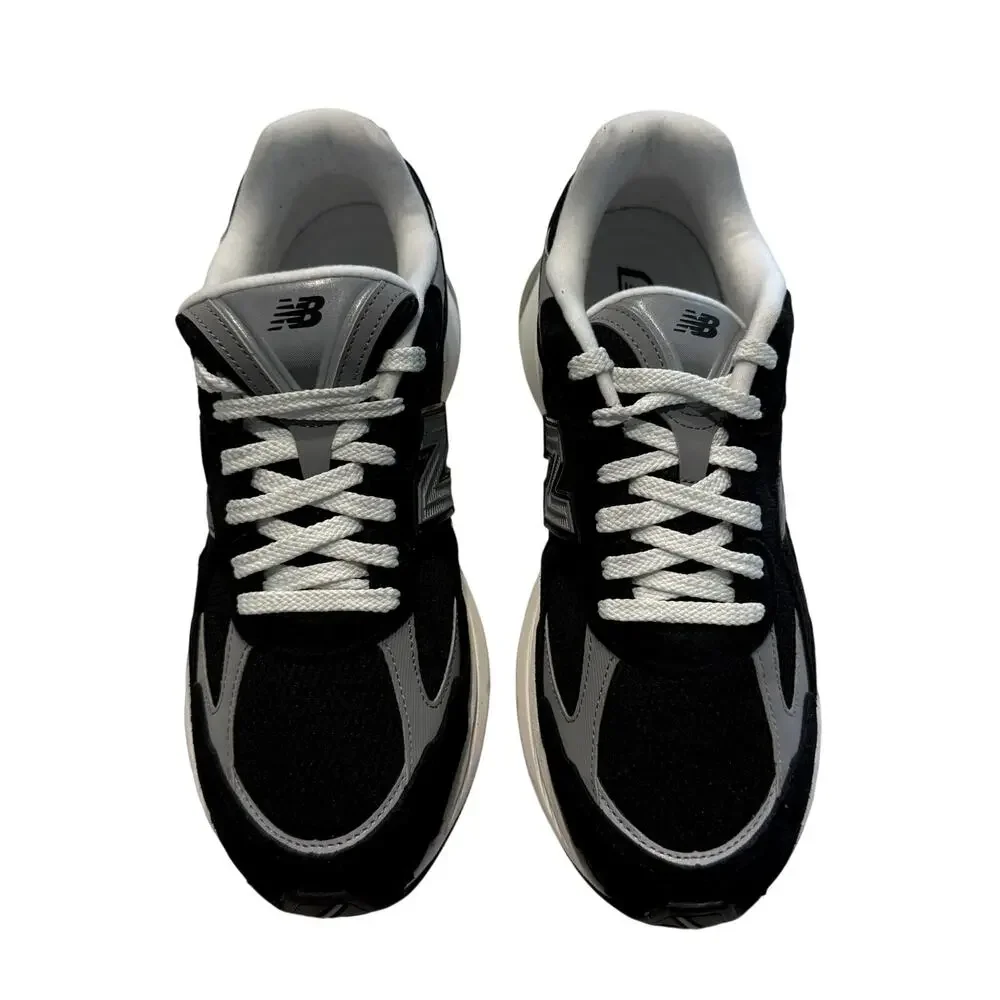 New Balance 2010 in Black Shadow Grey, Size 11